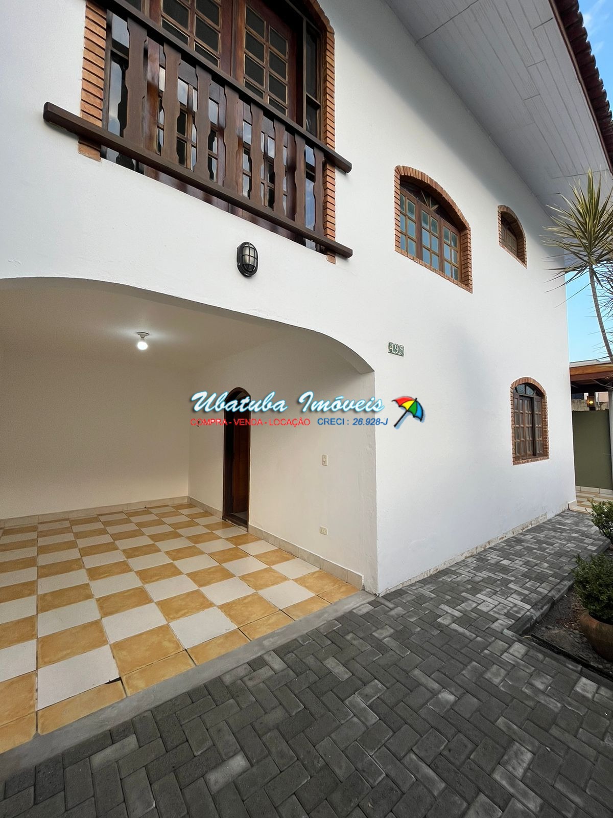Sobrado com 03 dormitórios em excelente localização - foto 2