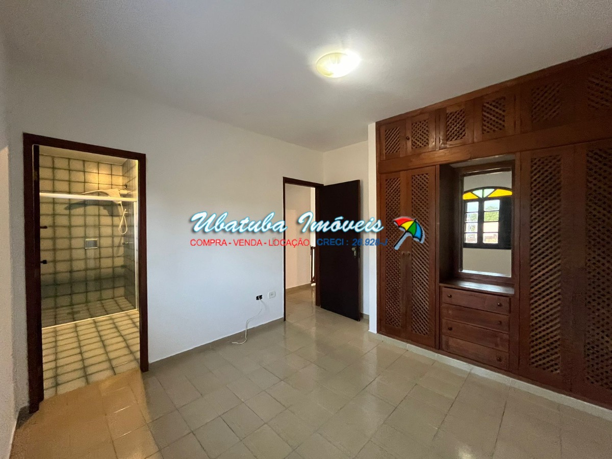 Sobrado com 03 dormitórios em excelente localização - foto 13