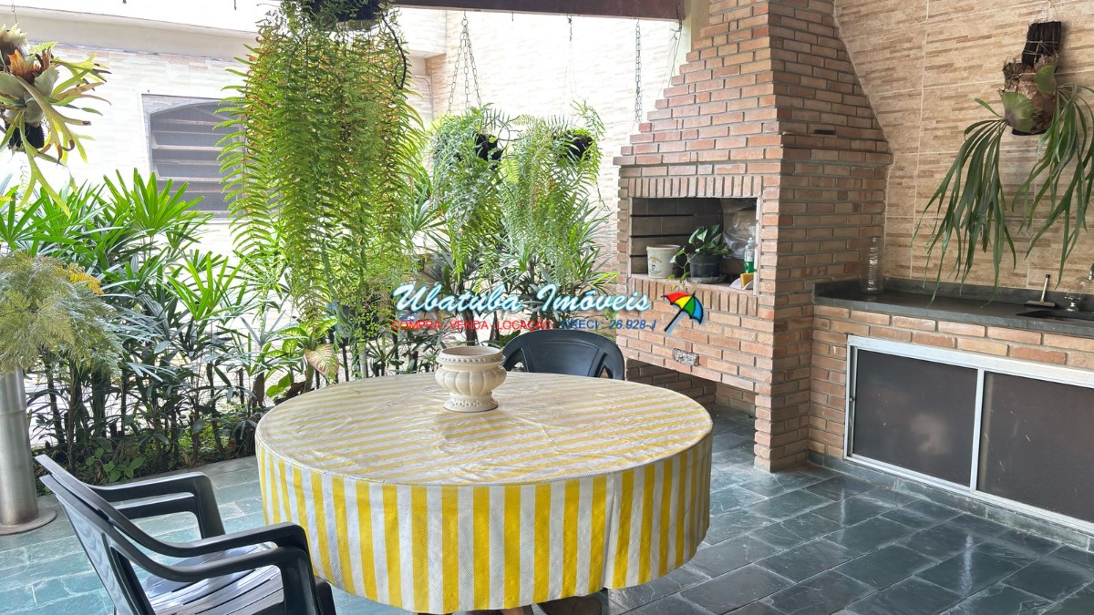 Casa em excelente localização em corredor comercial - foto 4