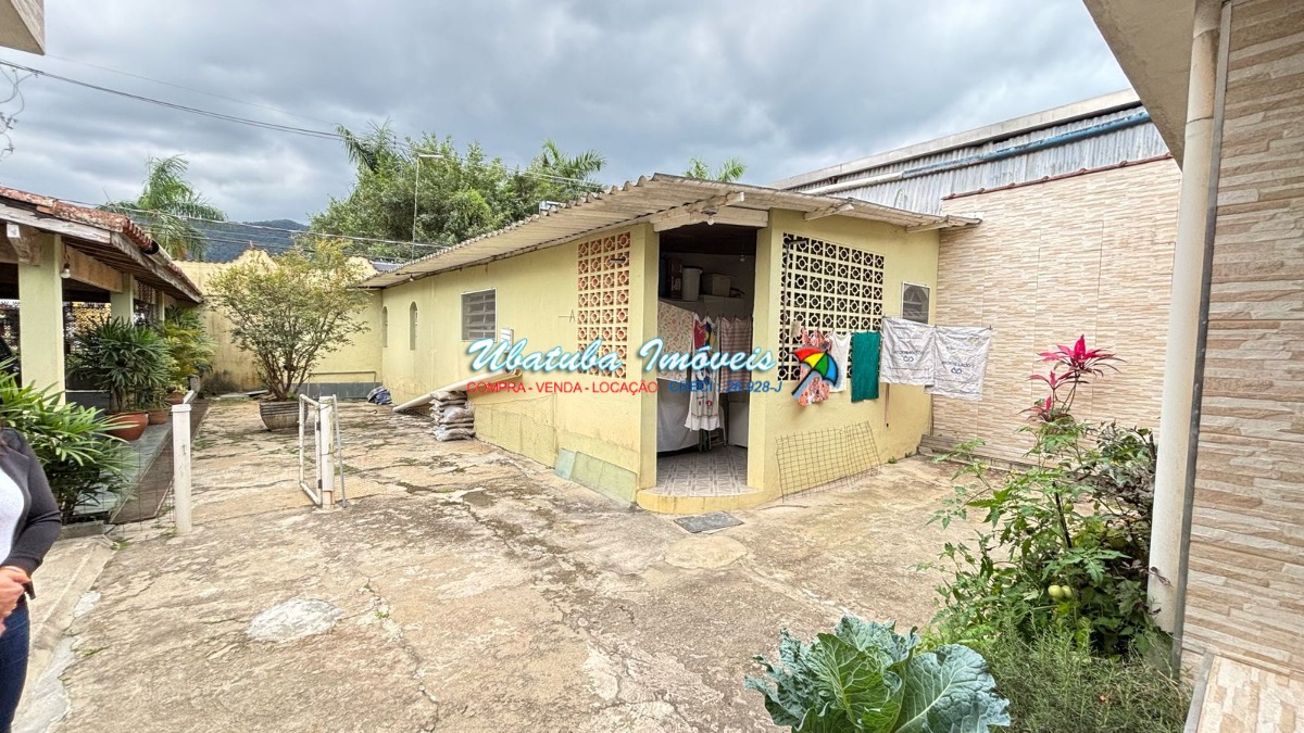 Casa em excelente localização em corredor comercial - foto 6