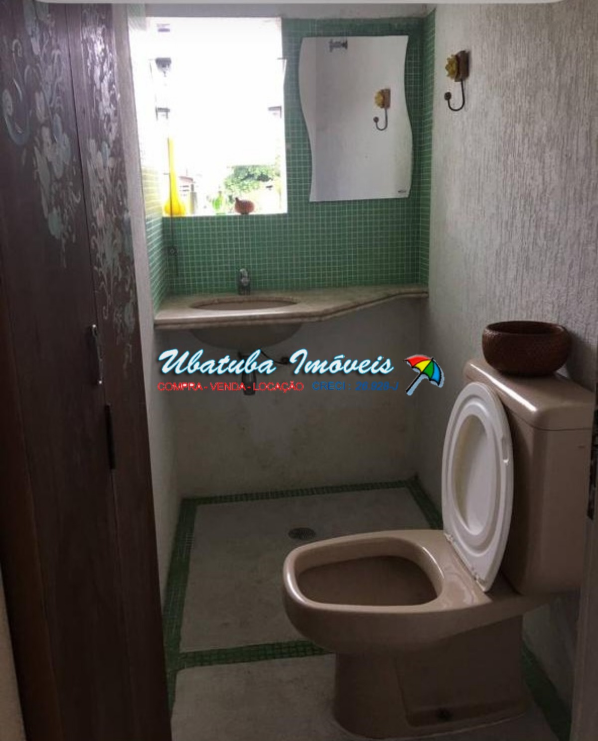 Prédio comercial com apartamento - foto 14