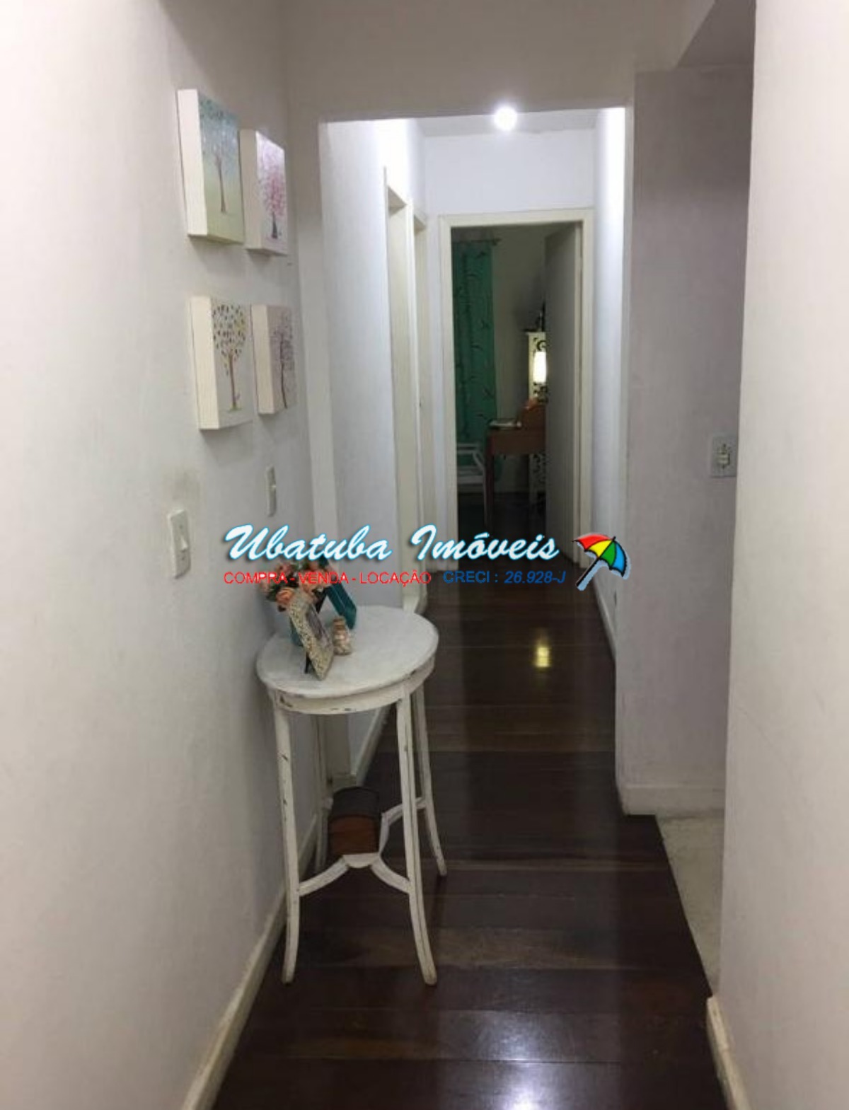 Prédio comercial com apartamento - foto 13
