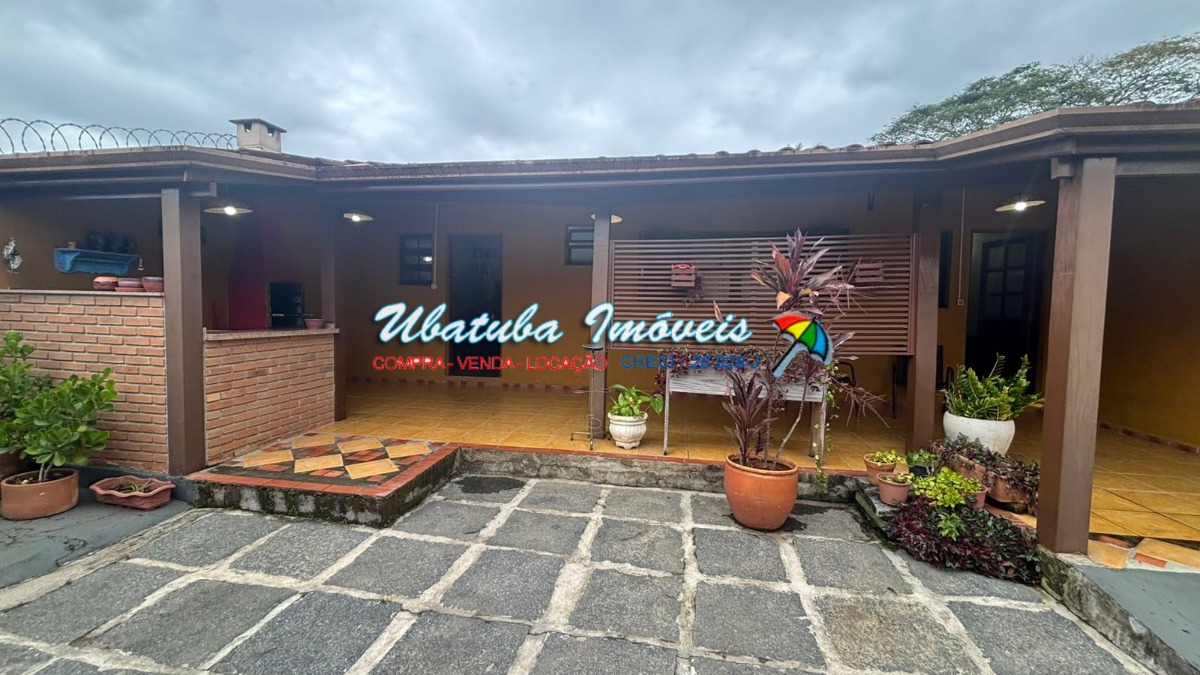 Casa com edicula em excelente localização na estufa 1 - foto 1