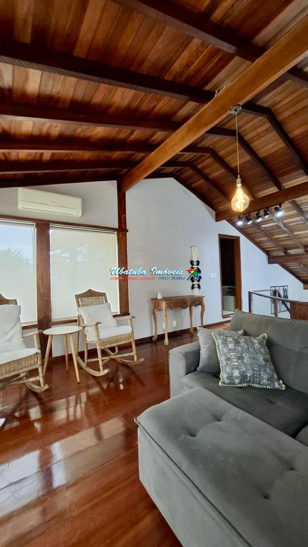 Linda casa rustica em condomínio fechado. - foto 13