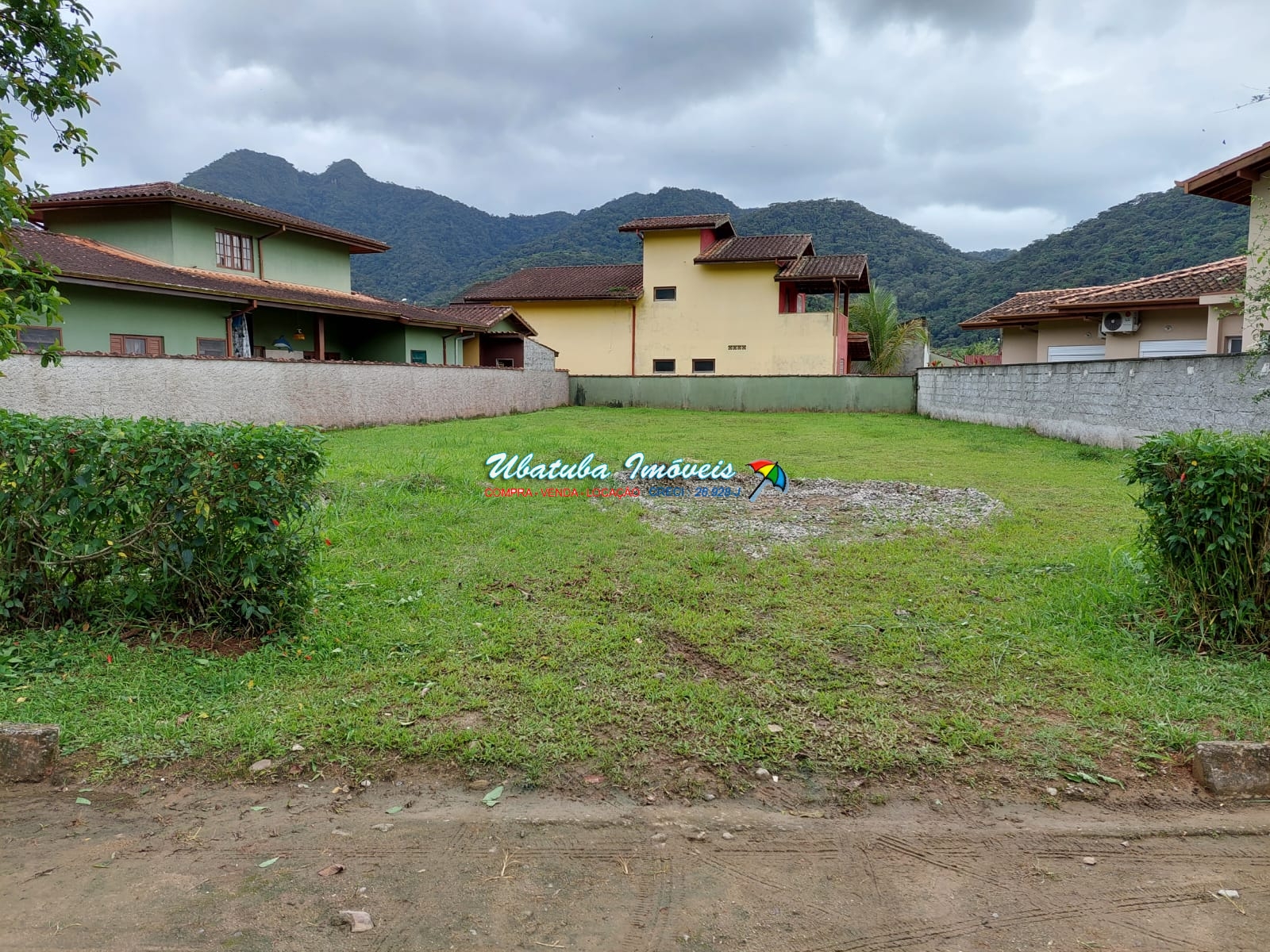 Excelente terreno em condomínio fechado. - foto 1