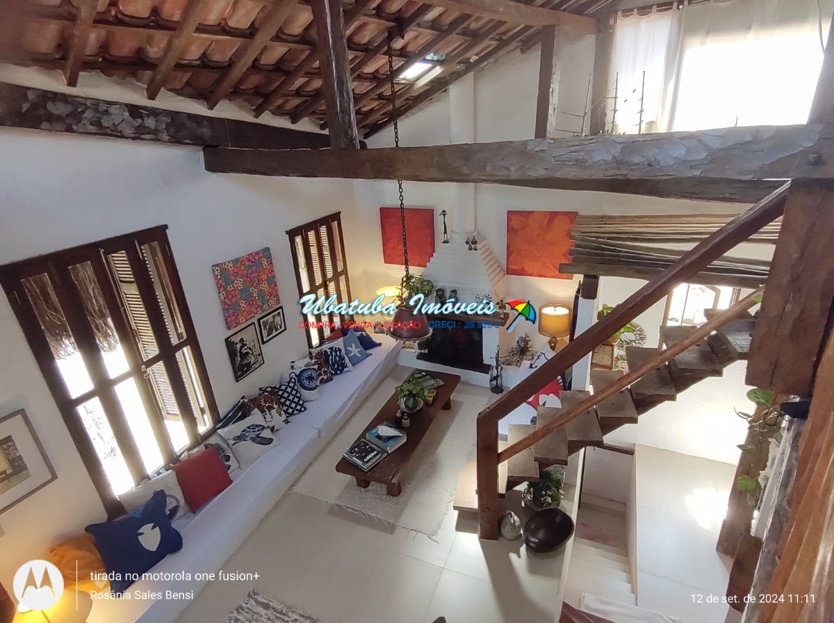 Linda Casa frente para Mar toda reformada e mobiliada