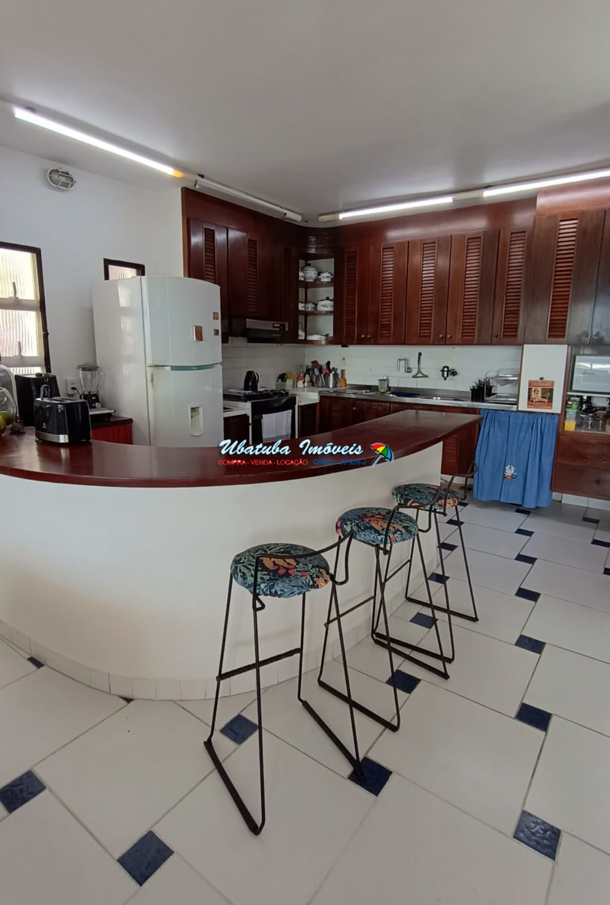 Excelente apartamento no centro com jacuzzi e vista mar - foto 9