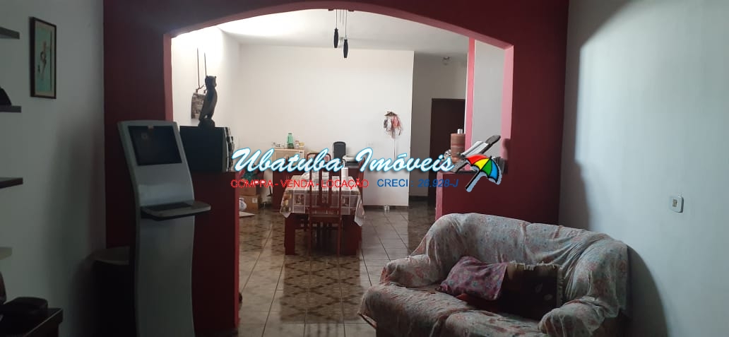 Casa com ótima localização - foto 2
