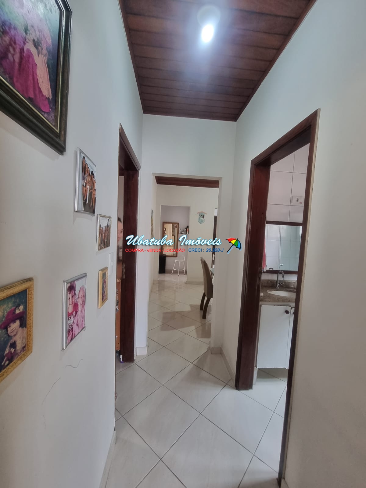 Casa bem localizada com edícula - foto 2