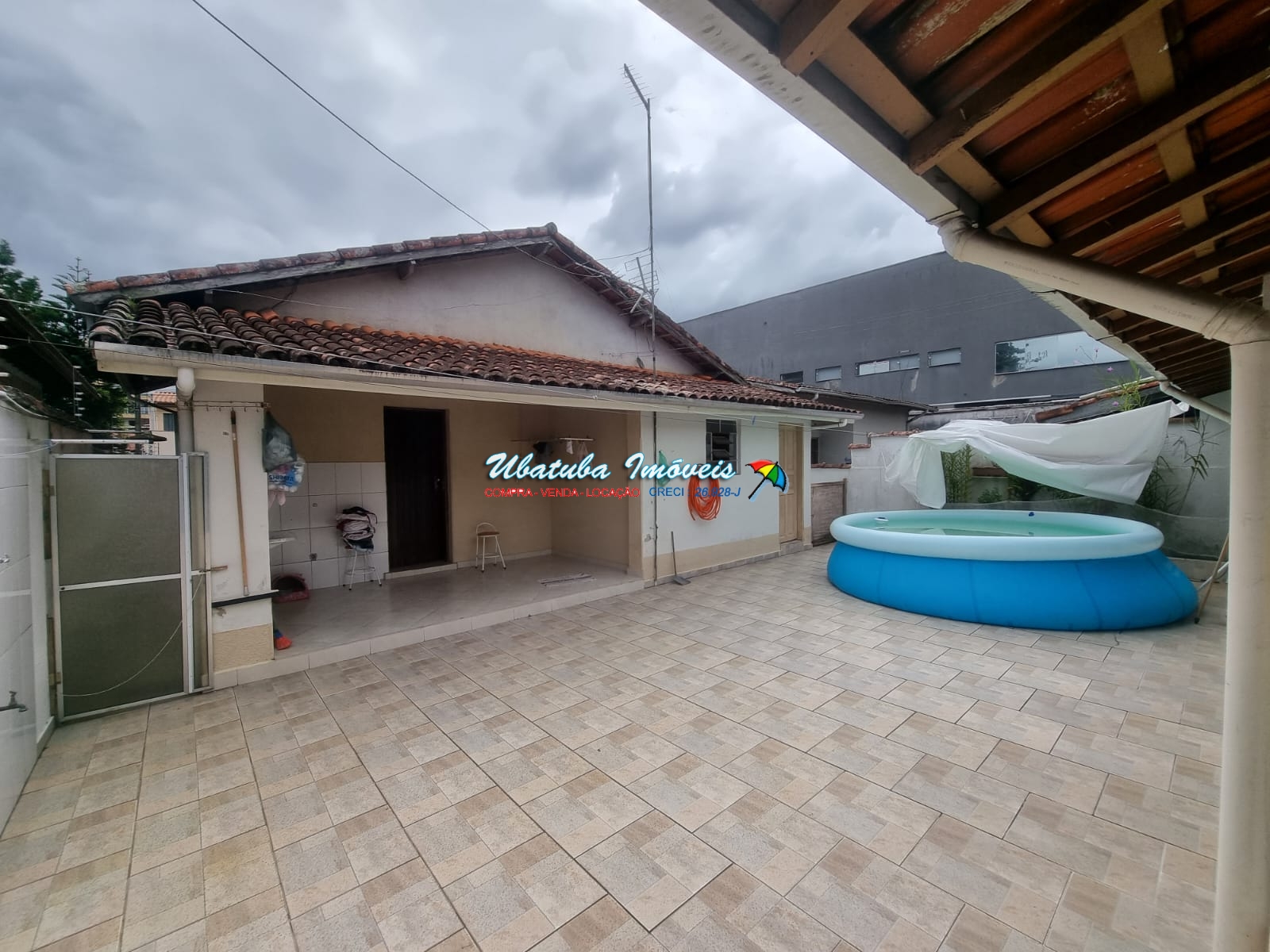 Casa bem localizada com edícula - foto 1