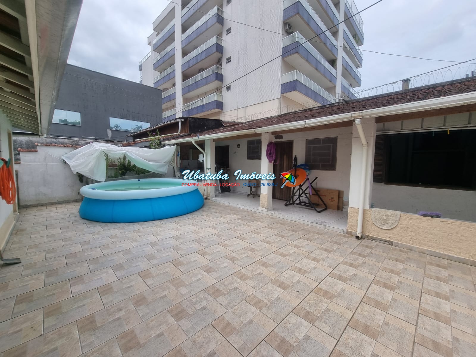 Casa bem localizada com edícula - foto 4