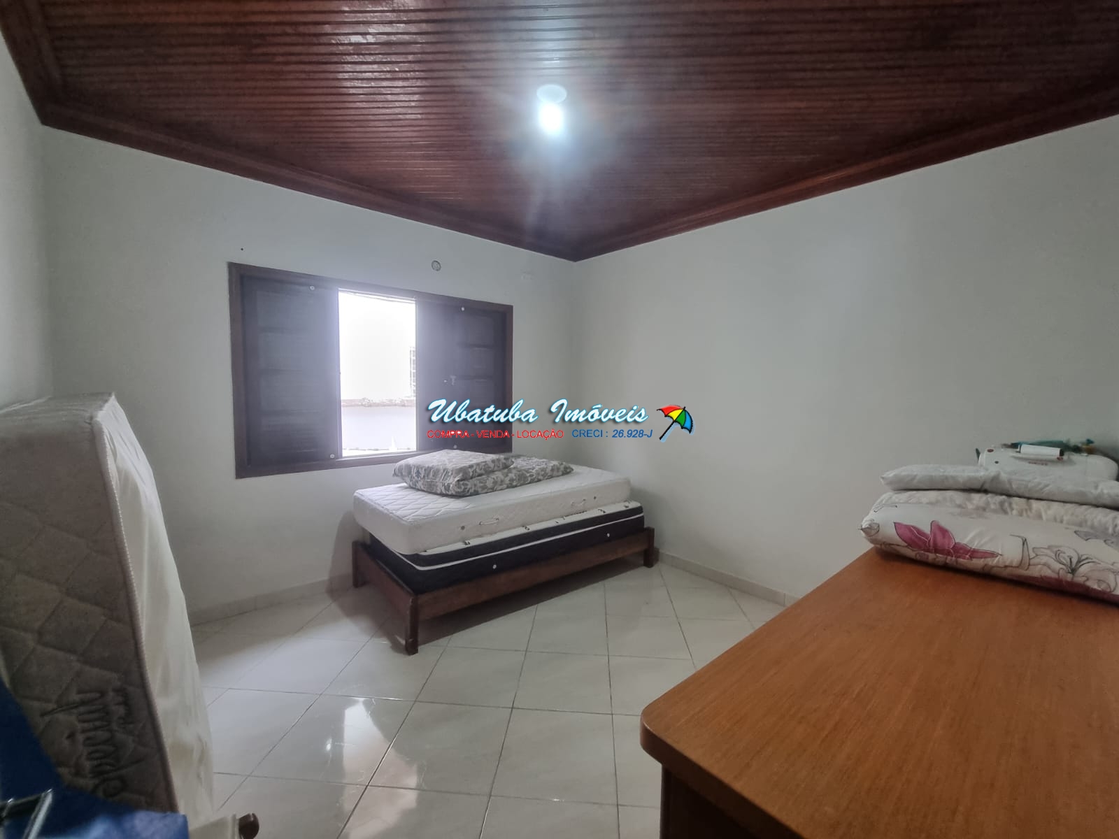 Casa bem localizada com edícula - foto 13