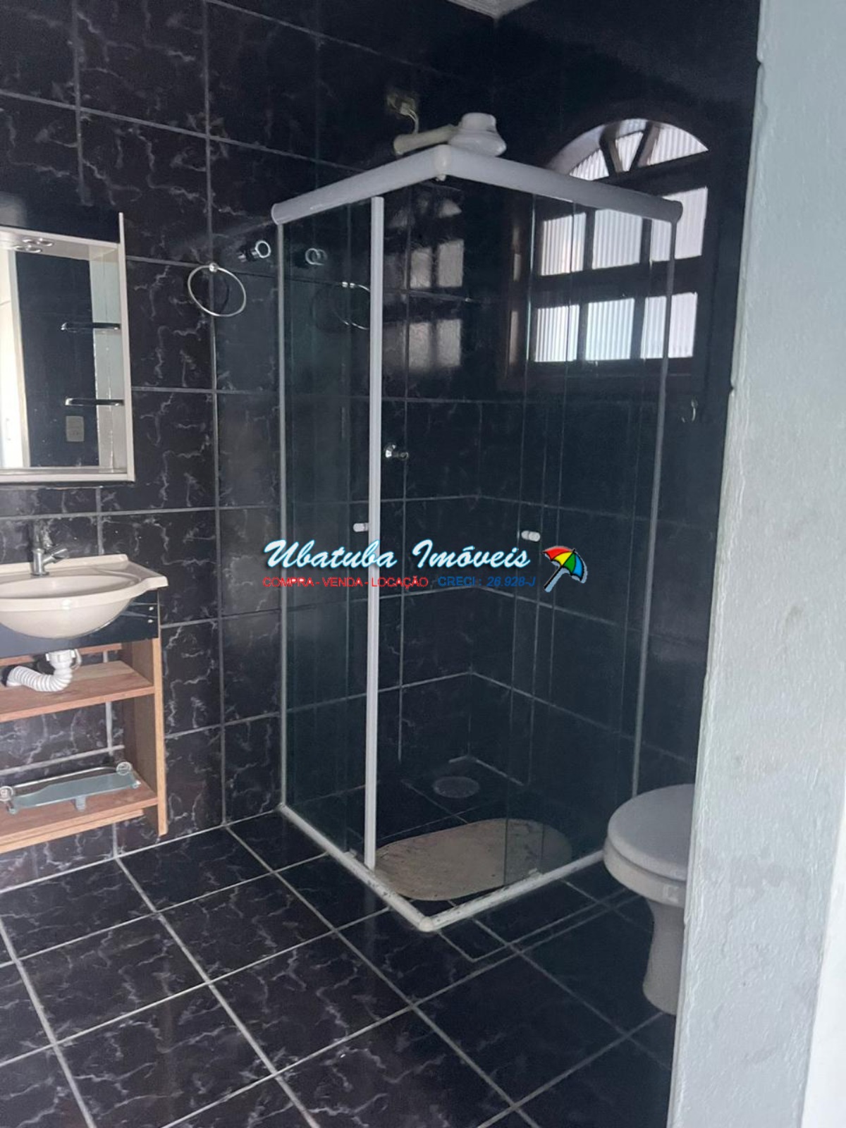 Casa tipo sobrado ótima localização - foto 2