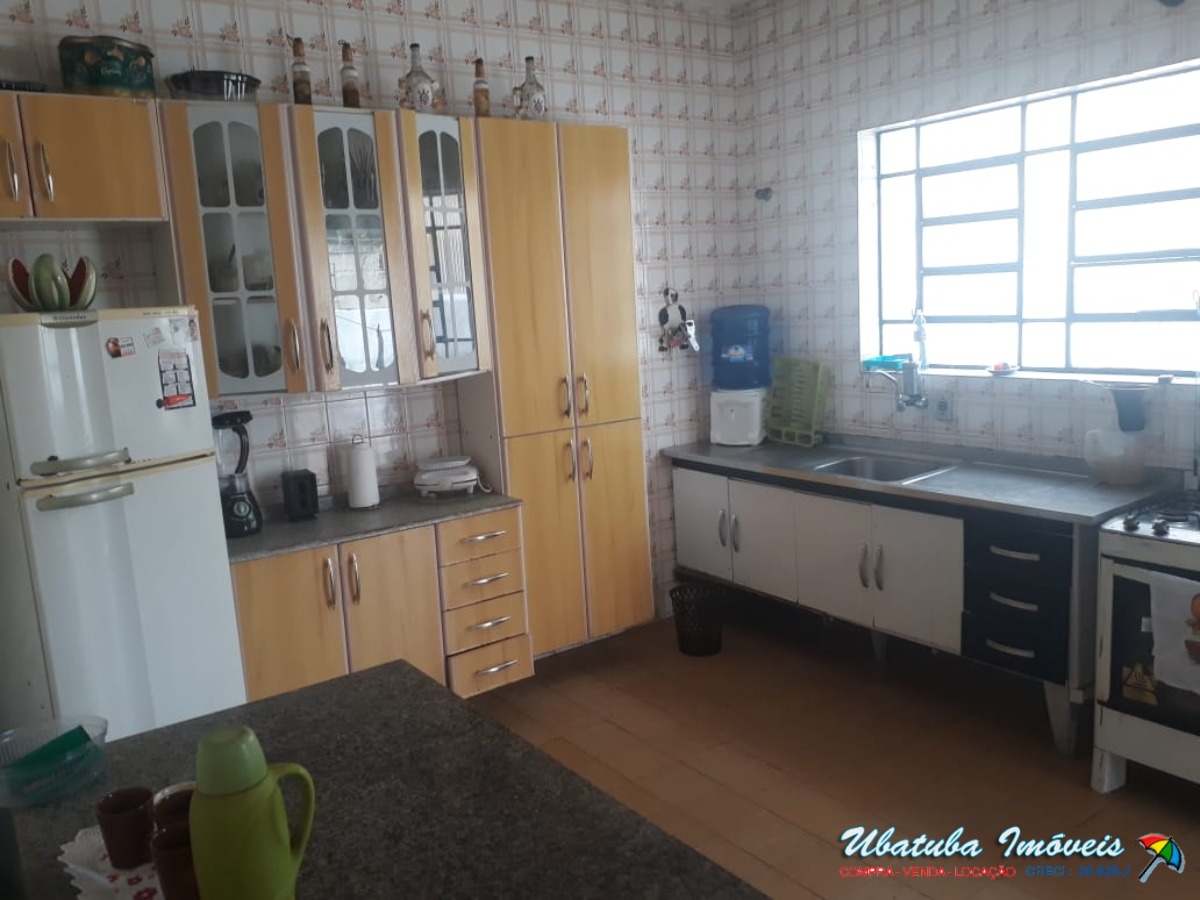 Casa com edícula no perequê-açu - foto 6