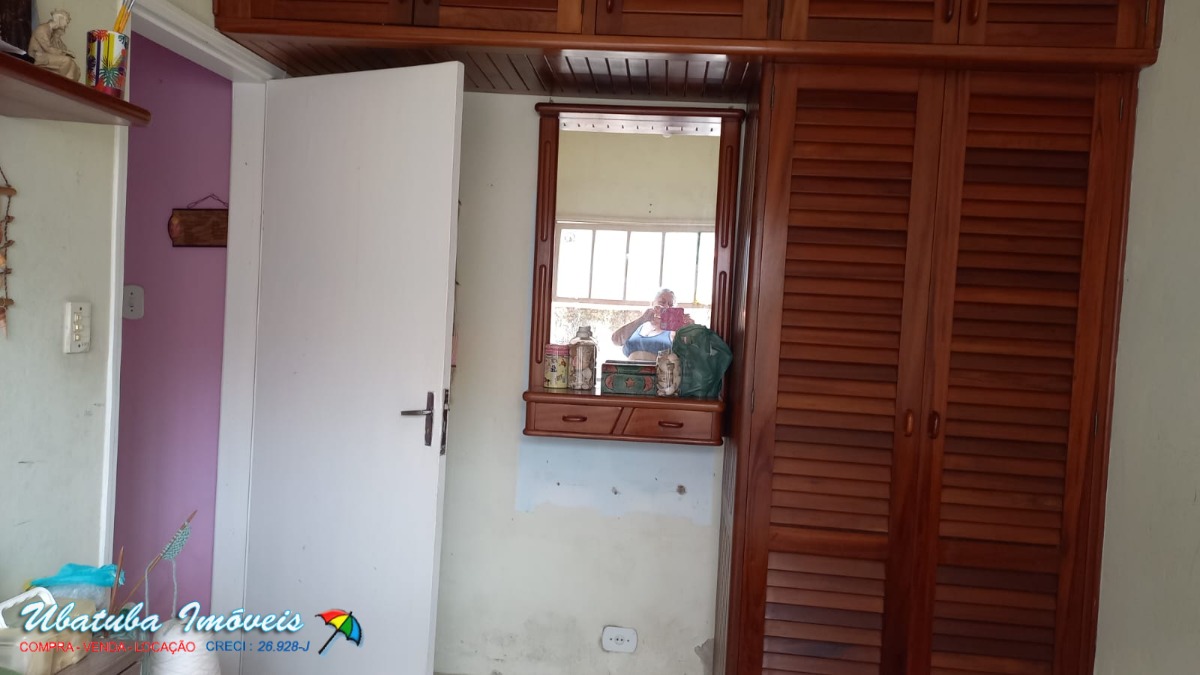Casa no centro em boa localização - foto 6