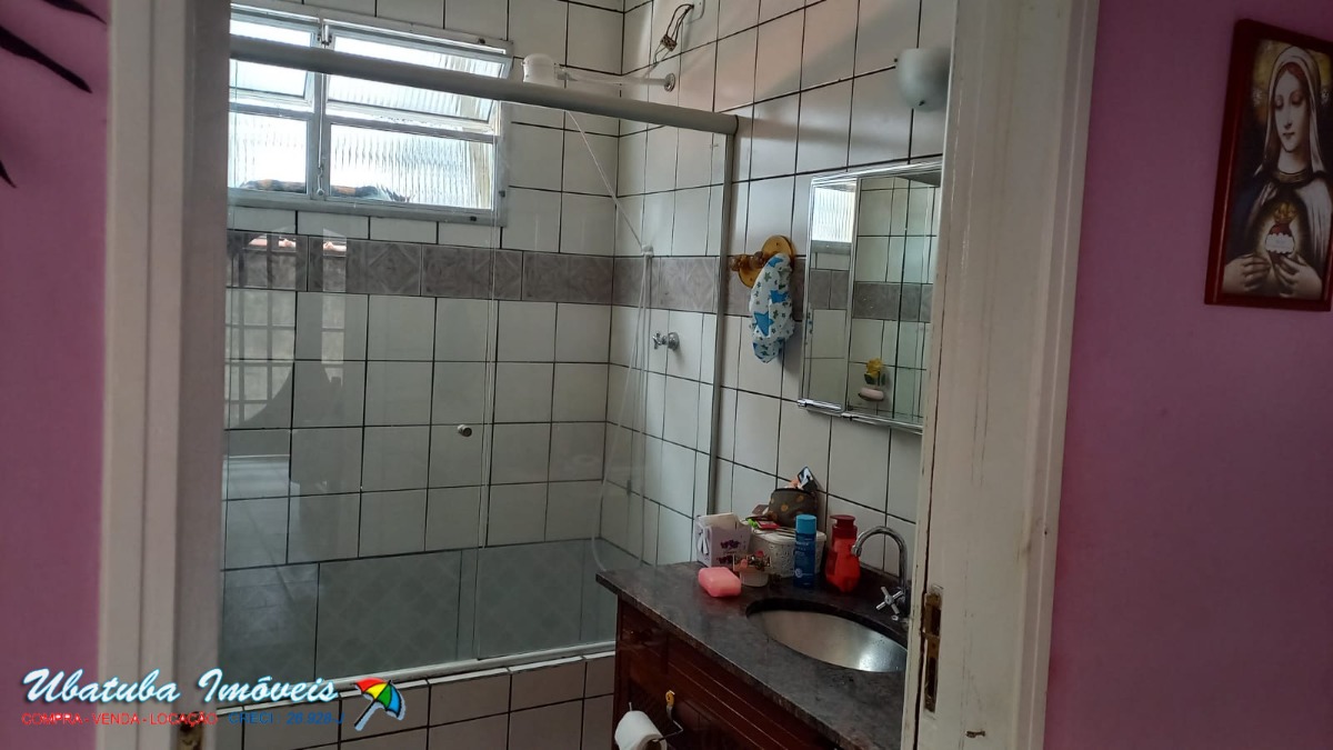 Casa no centro em boa localização - foto 8