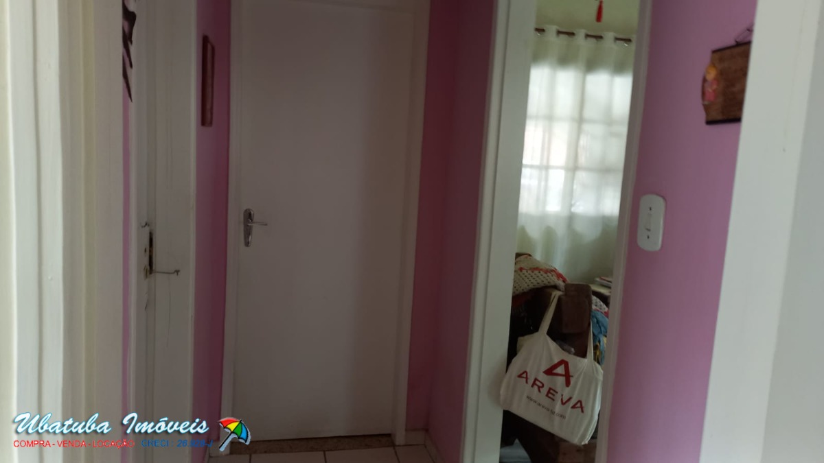 Casa no centro em boa localização - foto 3