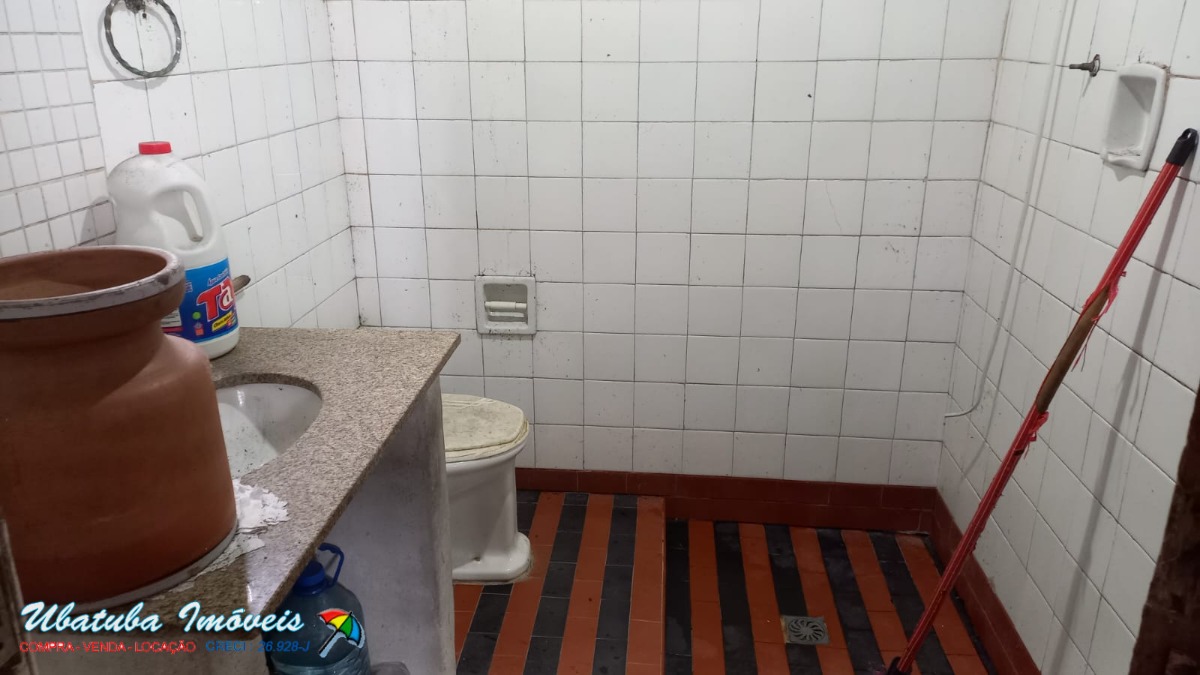 Casa no centro em boa localização - foto 15