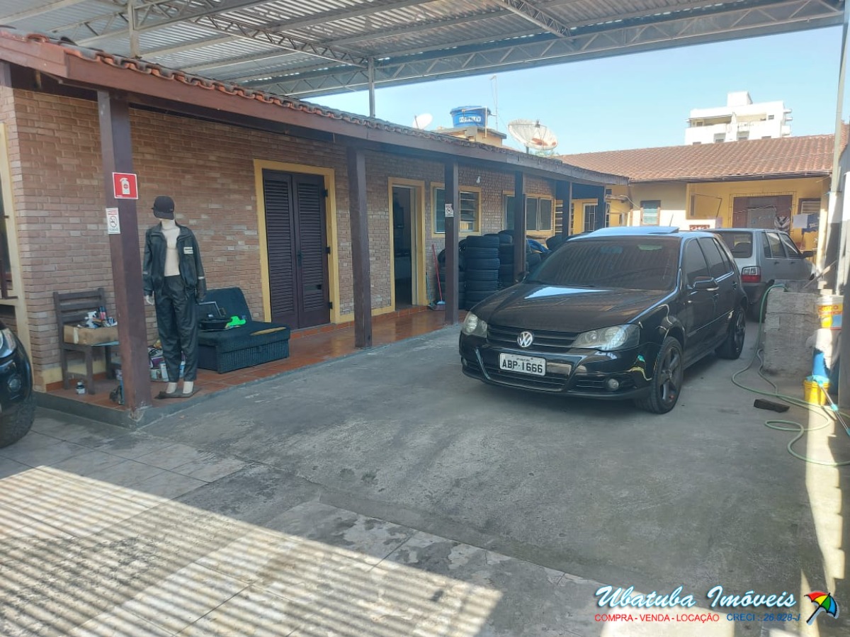Galpão com 270m² em excelente localização no centro em ubatu - foto 1