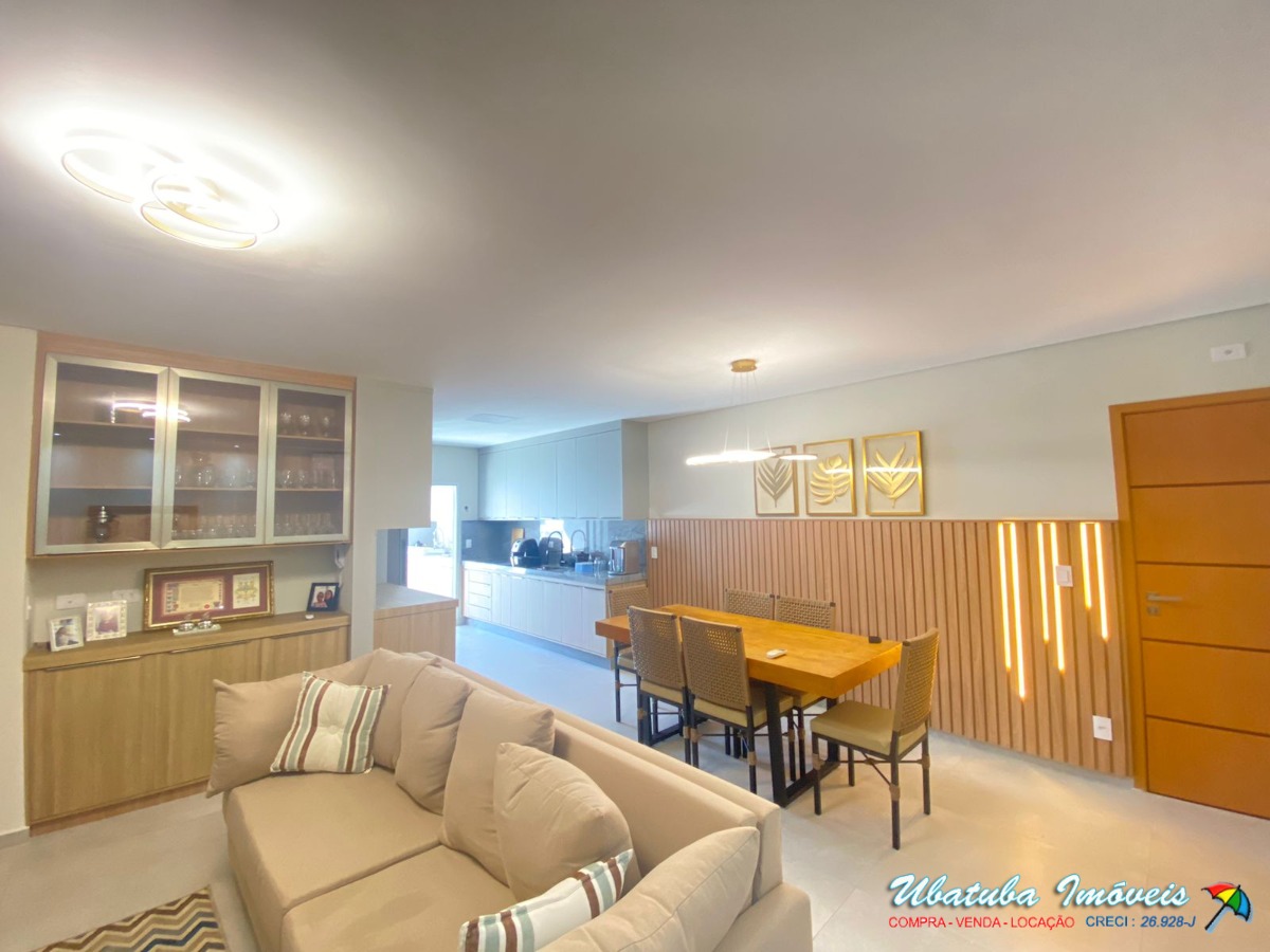 Maravilhoso apartamento decorado no centro de ubatuba - foto 1