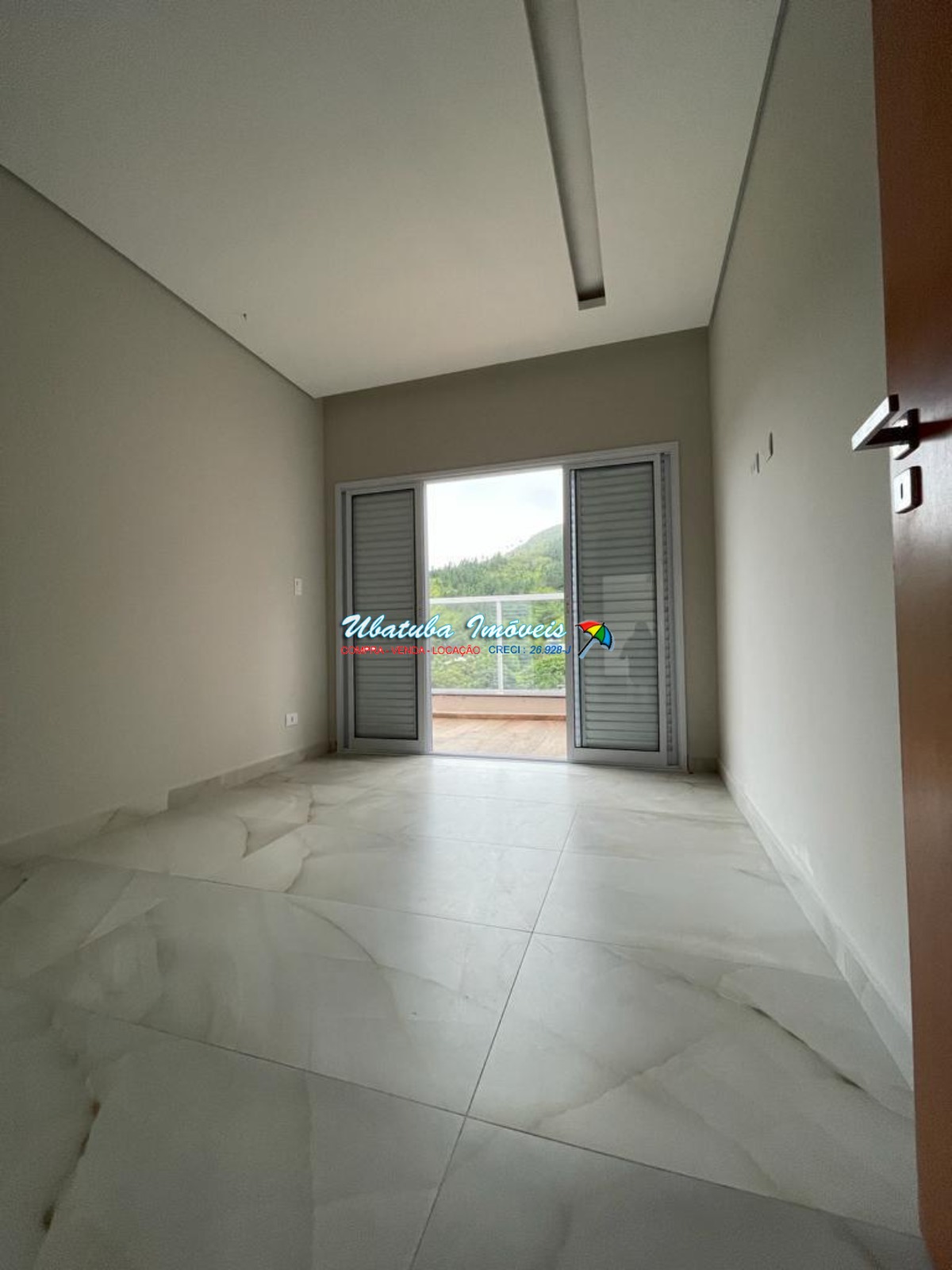 Linda cobertura de 150 m² nas toninhas - foto 12
