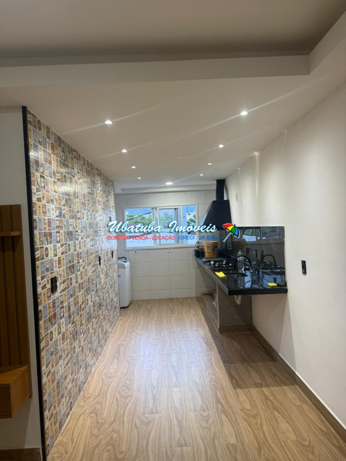 Apartamento novo 02 dormitórios com sacada no perequê-açu - foto 9